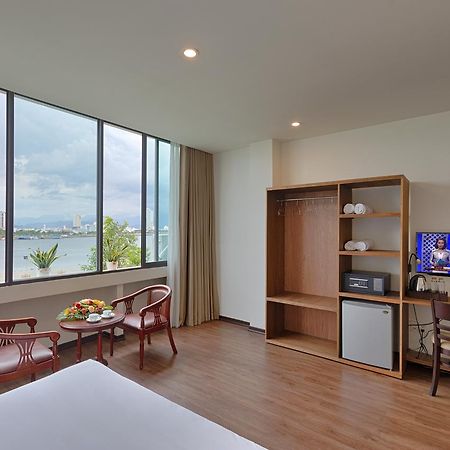 Vitalis Riverside Hotel Da Nang Esterno foto