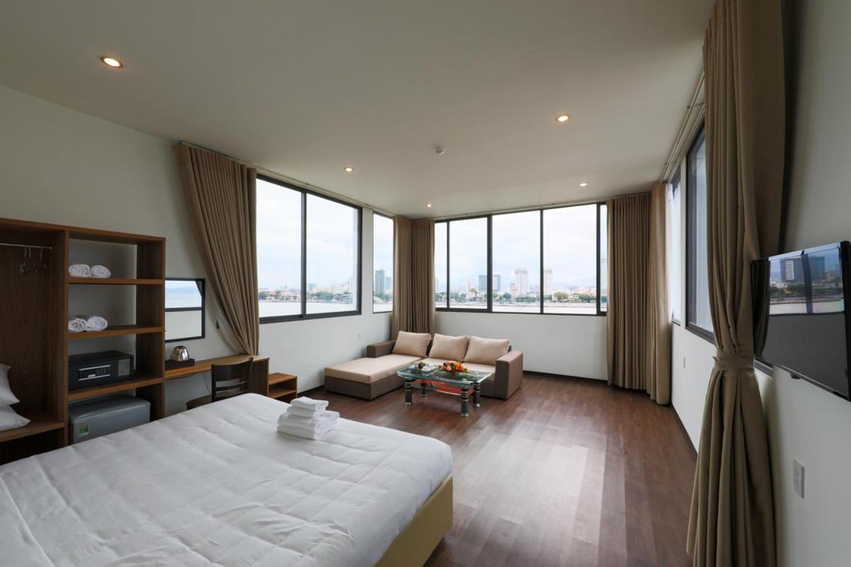 Vitalis Riverside Hotel Da Nang Esterno foto