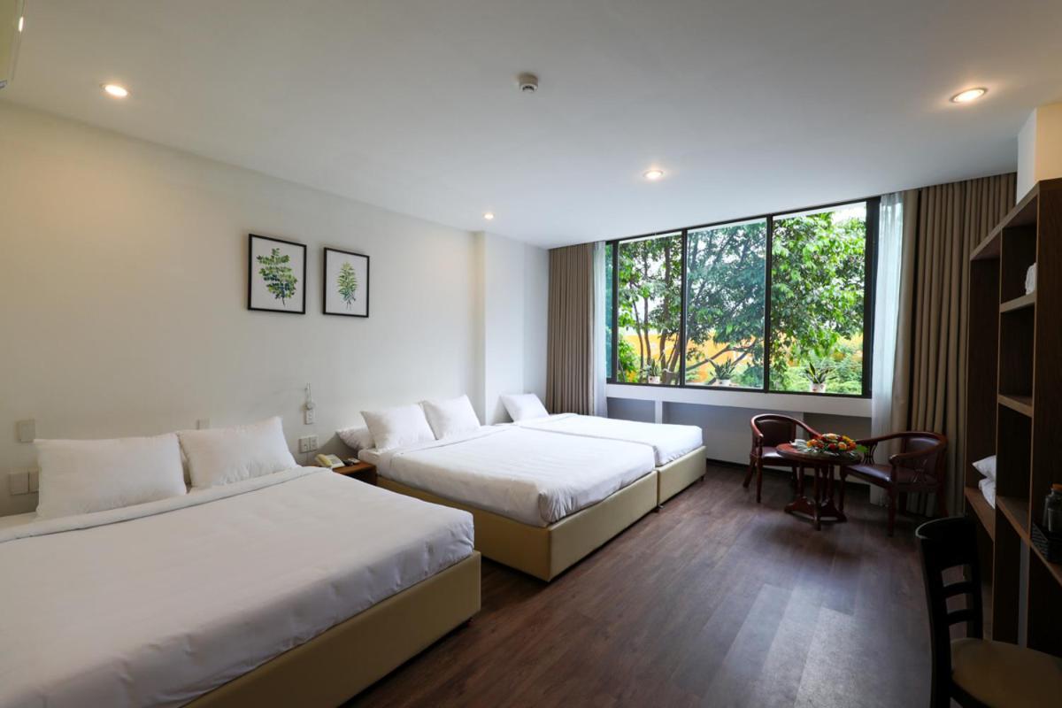 Vitalis Riverside Hotel Da Nang Esterno foto
