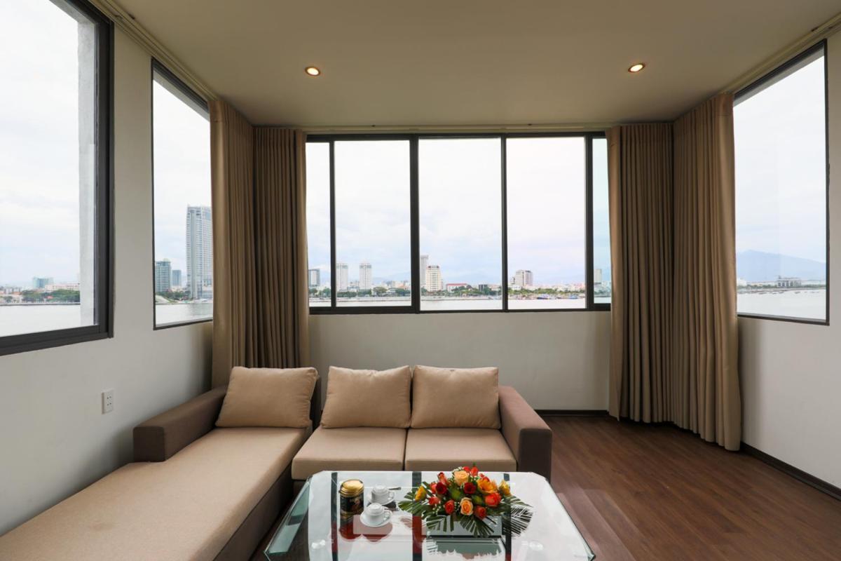 Vitalis Riverside Hotel Da Nang Esterno foto